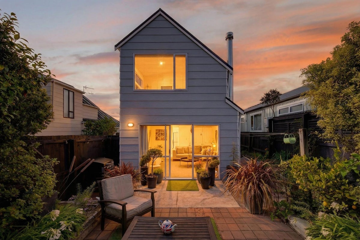 1/54 Leaver Terrace, North New Brighton, Christchurch - Carousel 23