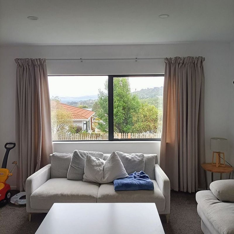 7 Waipounamu Drive, Kelson, Lower Hutt - Carousel 1