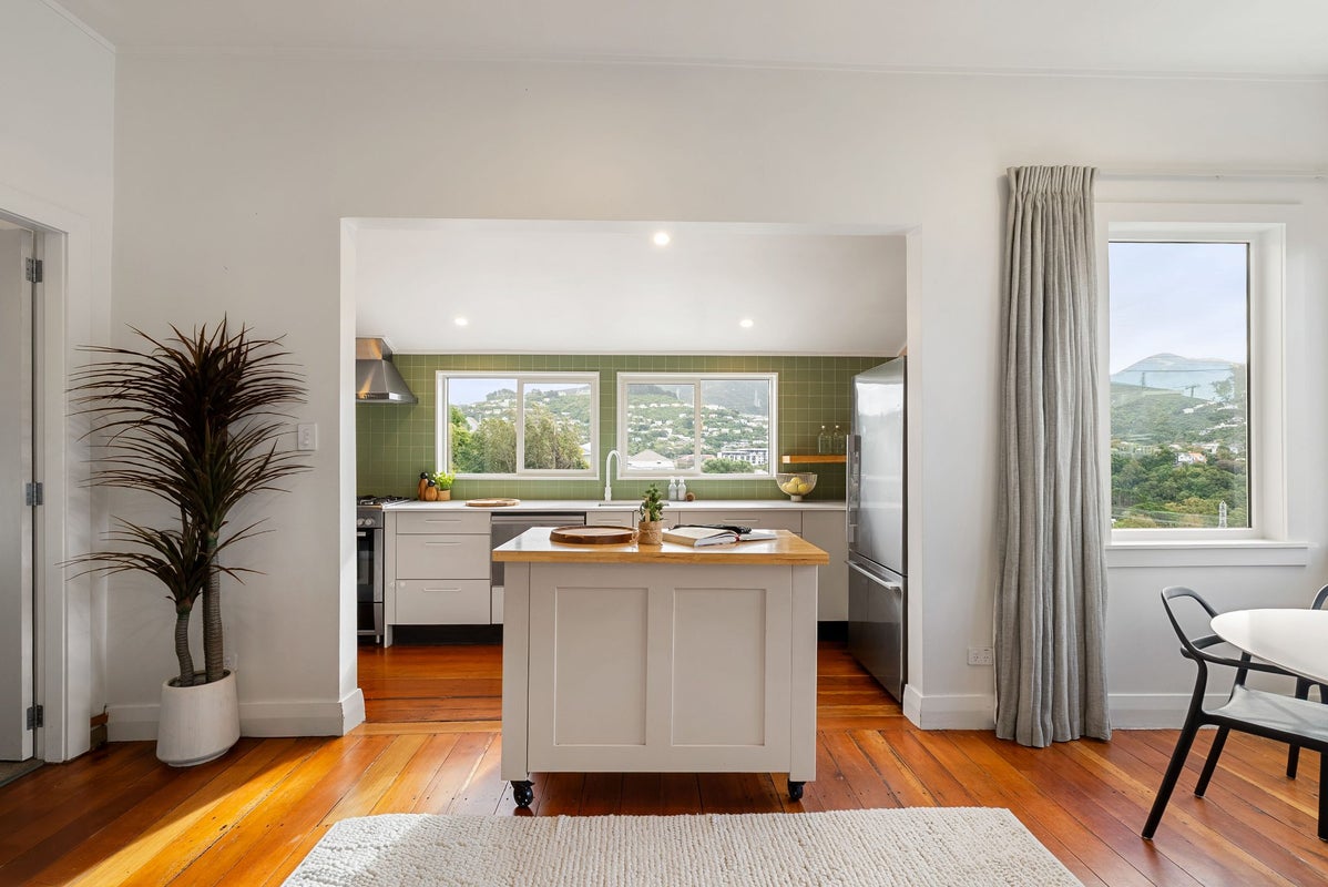 26 Fernhill Terrace, Wadestown, Wellington - Carousel 2