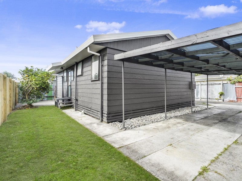 76F Bandon Street, Frankton, Hamilton - Carousel 1