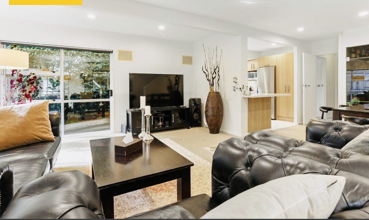 1/3 Tonks Street, Remuera, Auckland - Carousel 2