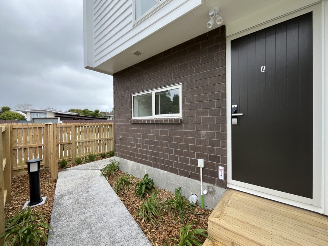 12A Greenock Road, Ranui, Auckland - Carousel 2