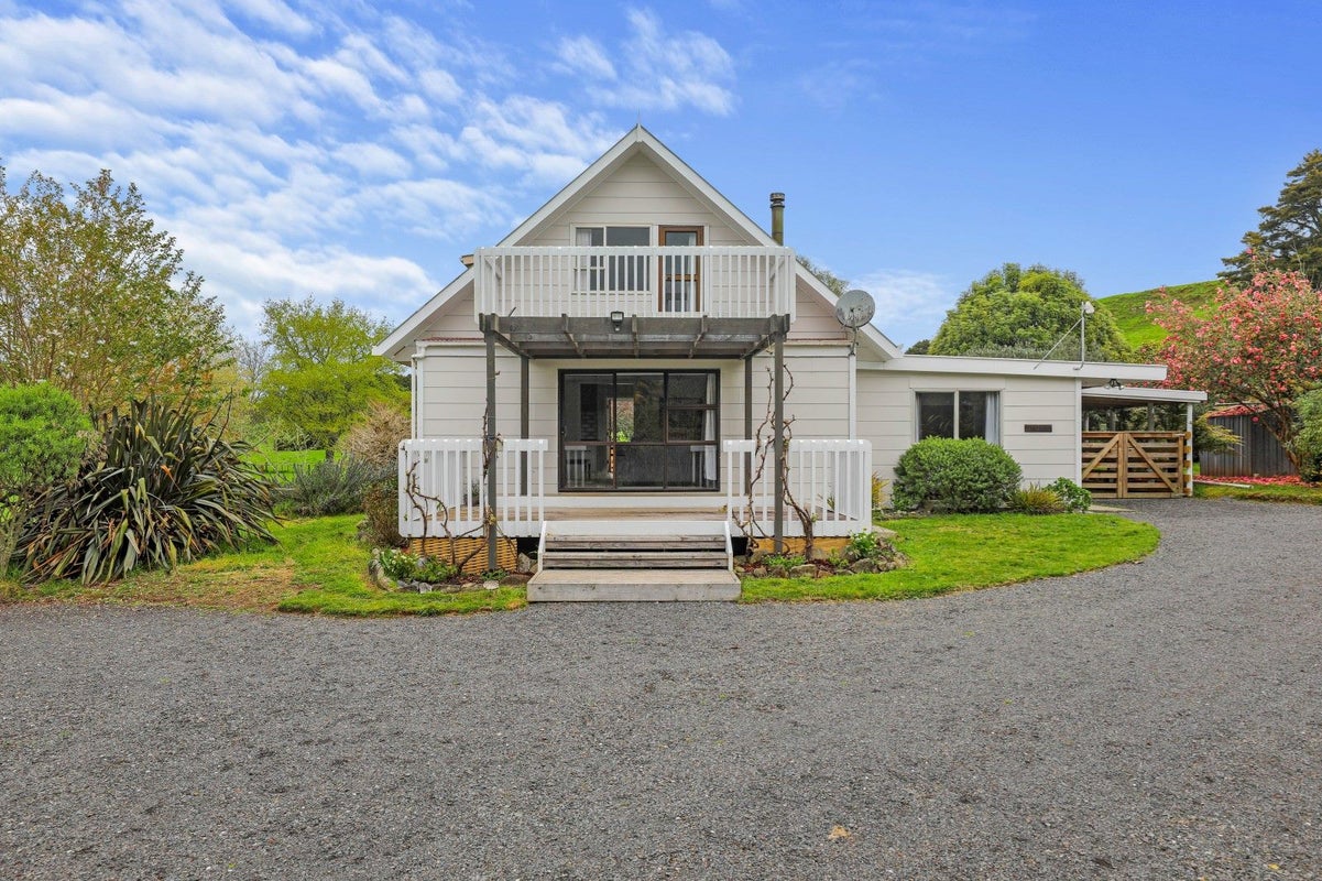 82 Mill Street, Owhango - Carousel 1
