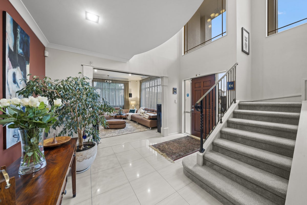 6 Alvre Place, Flat Bush, Manukau City, Auckland - Carousel 2