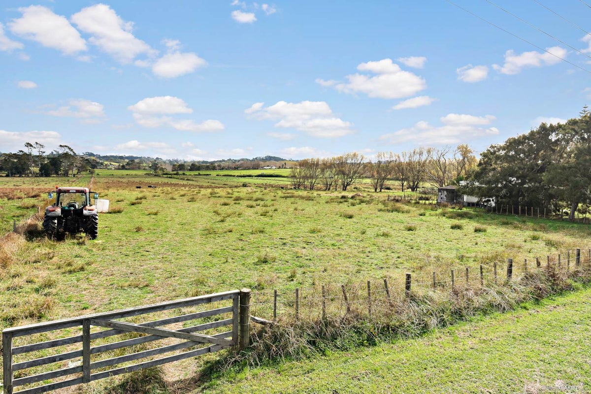 273 Postman Road, Albany - Carousel 27