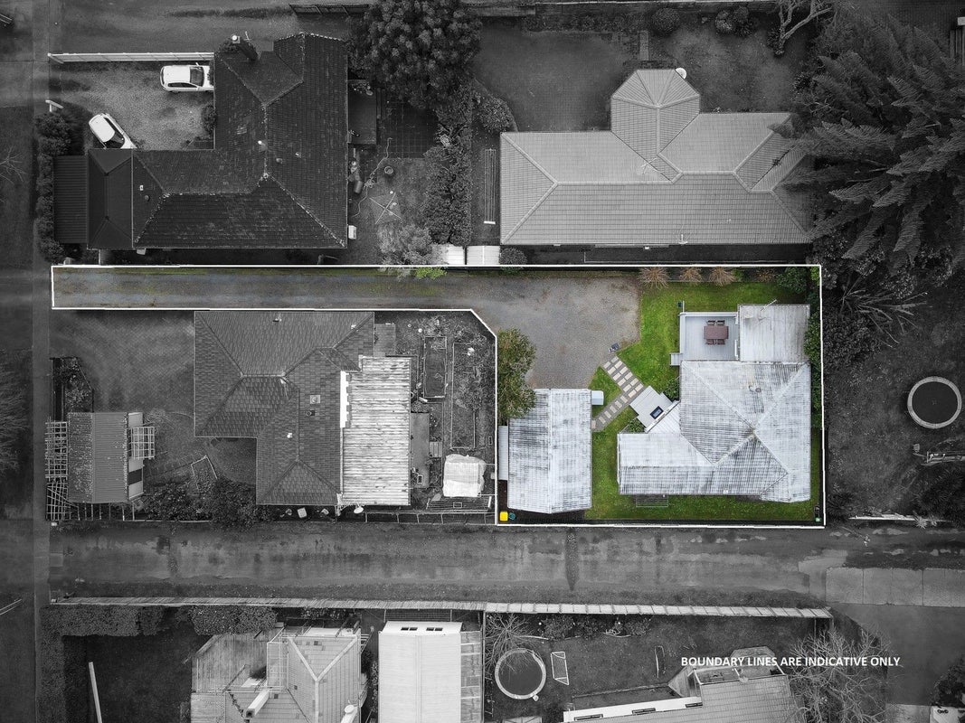 20A Galloway Street, Hamilton East, Hamilton - Carousel 24