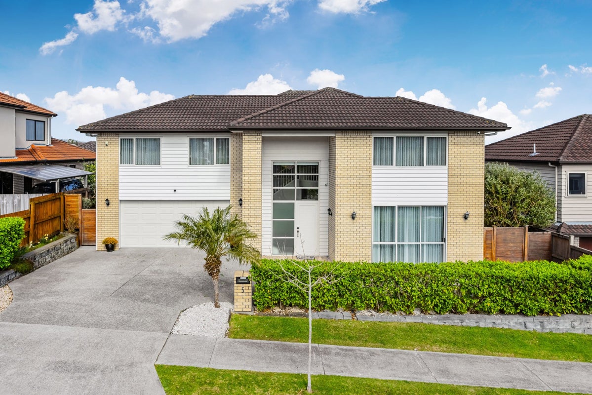 5 Askerne Drive, Mission Heights, Manukau City, Auckland - Carousel 1
