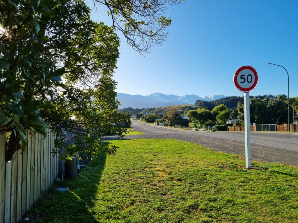 136 South Bay Parade, South Bay, Kaikoura - Carousel 21