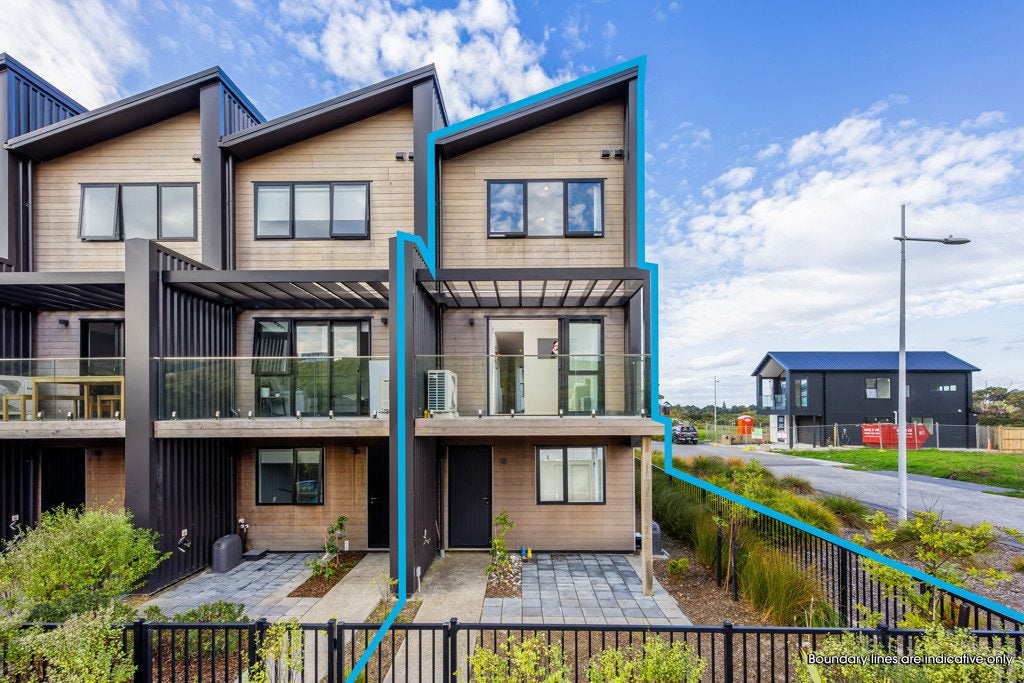 12A Tikati Rise, Long Bay, Auckland - Carousel 2