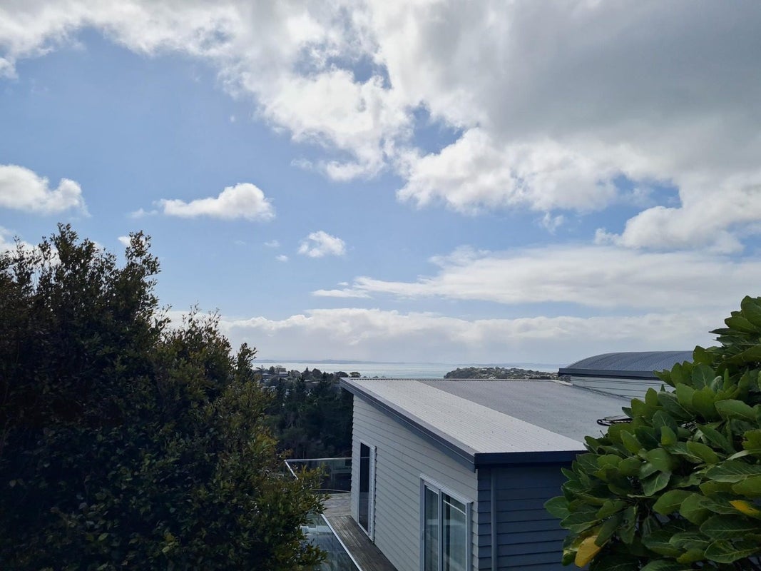 99 Wade River Road, Stanmore Bay, Whangaparaoa - Carousel 11