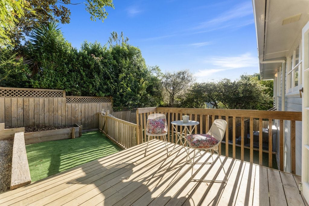 1/12 Selwyn Crescent, Forrest Hill, Auckland - Carousel 26