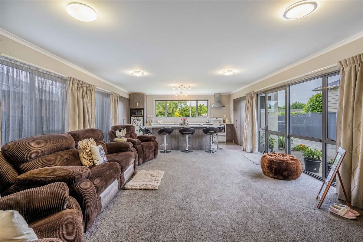 21 Sydney Street, Windsor, Invercargill - Carousel 2