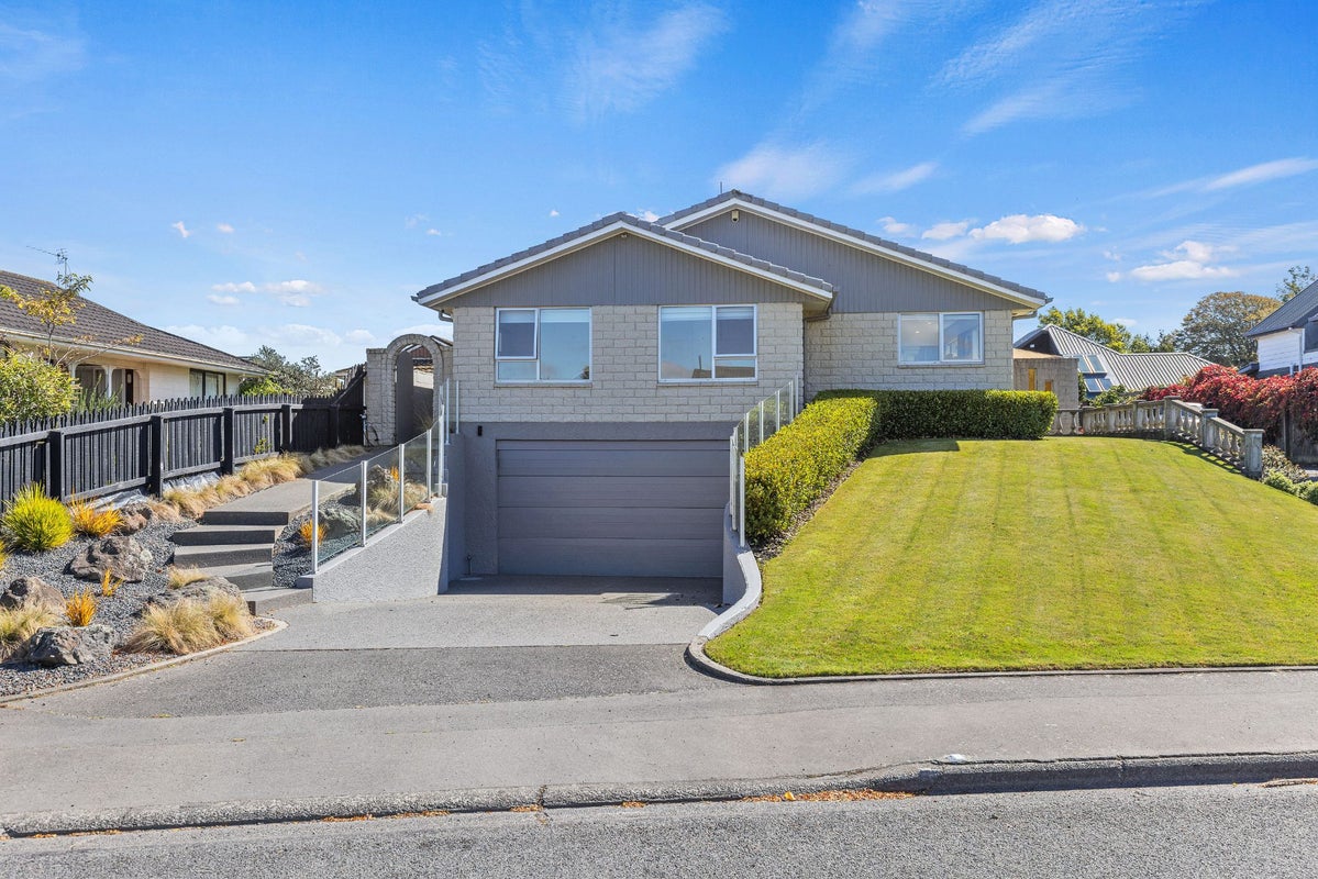 59 Cheyenne Street, Sockburn, Christchurch - Carousel 1