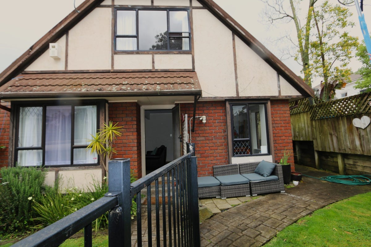 5A Rothesay Street, Remuera, Auckland - Carousel 1