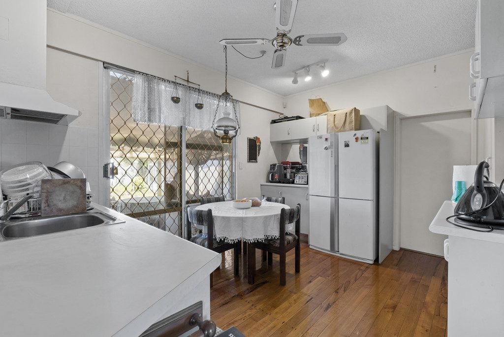 47 Clendon Avenue, Papatoetoe, Auckland - Carousel 2