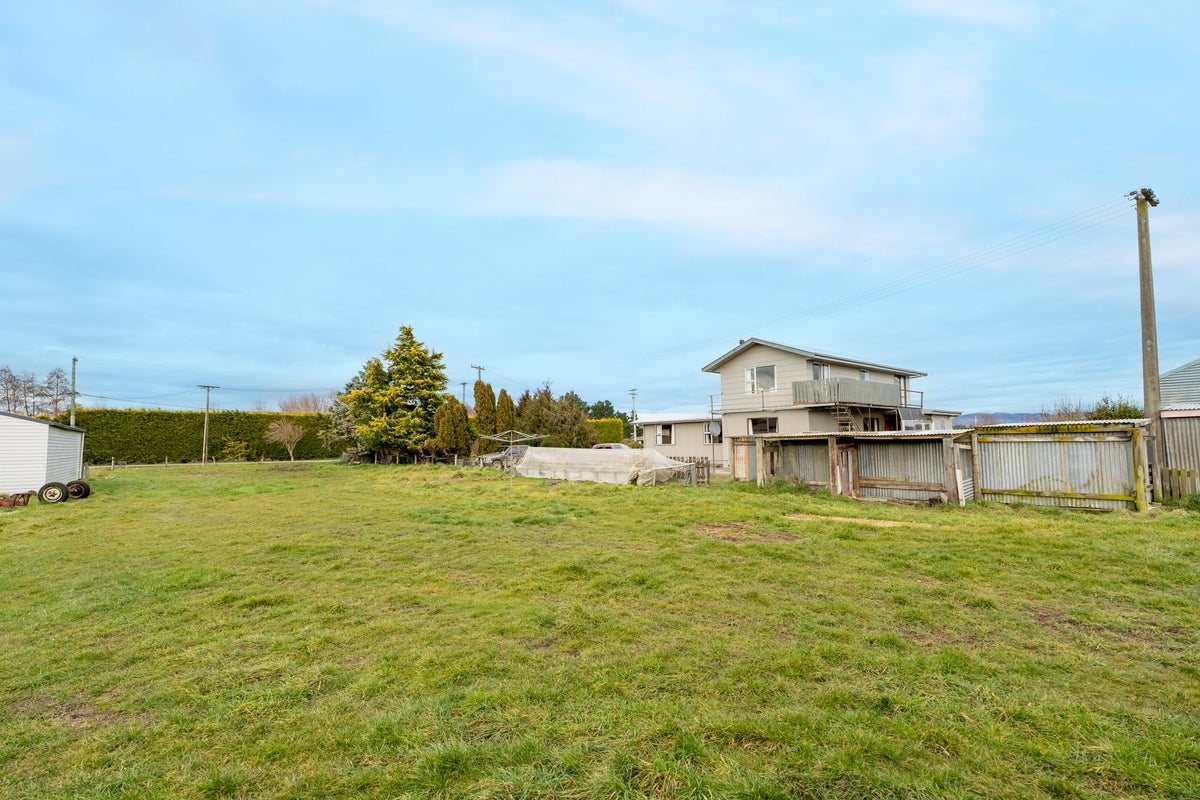 27 Warwick Street, Mayfield, Blenheim - Carousel 2