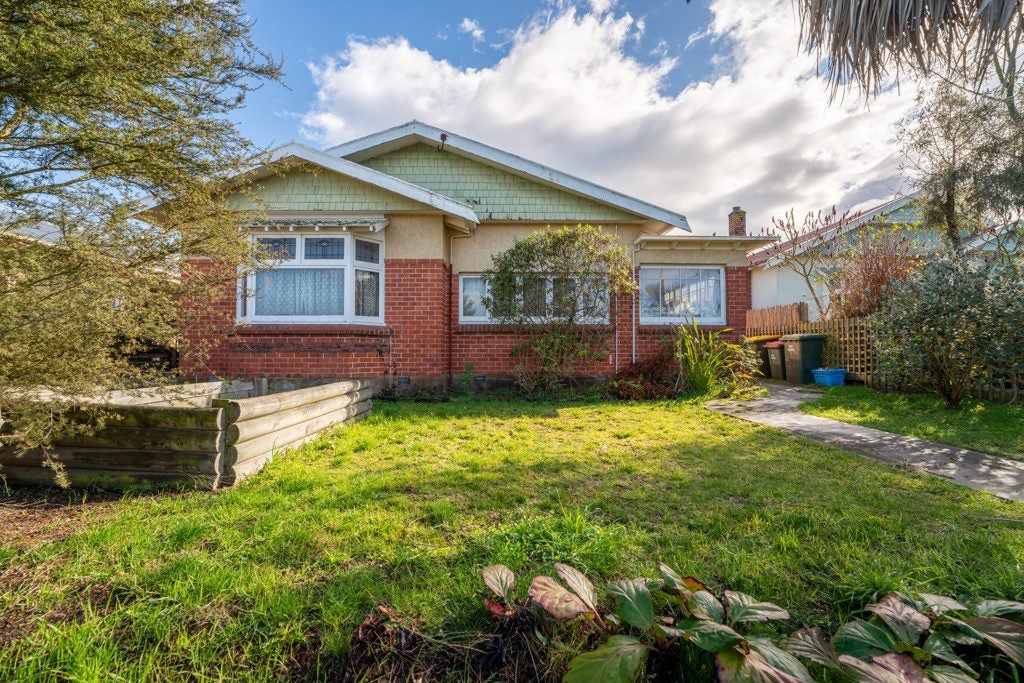 20 Rhodes Street, Waimate, Waimate - Carousel 20