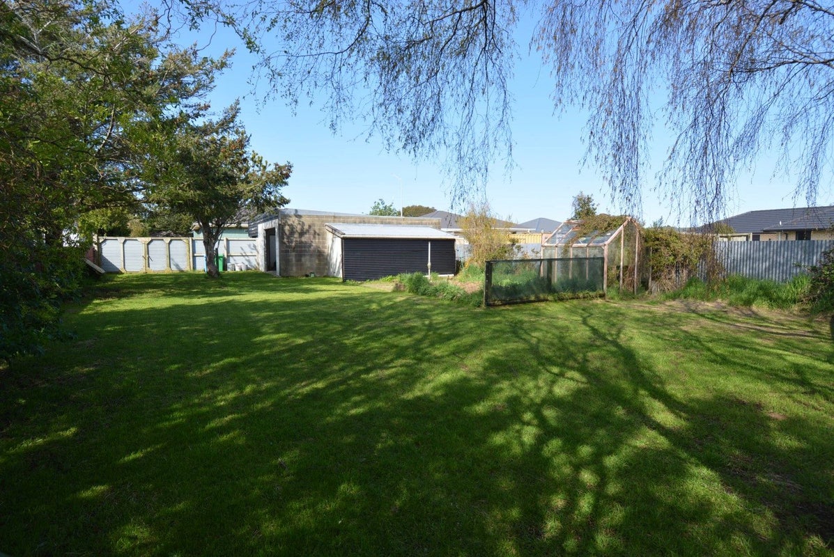 425 Elles Road, Kingswell, Invercargill - Carousel 26