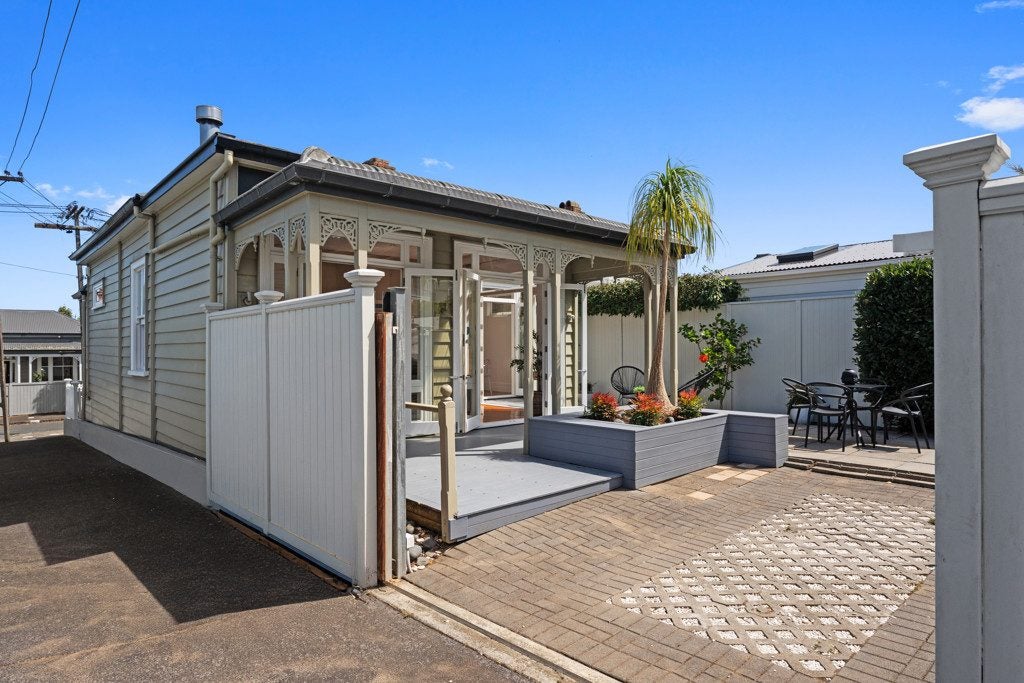 70 Clarence Street, Ponsonby, Auckland - Carousel 2