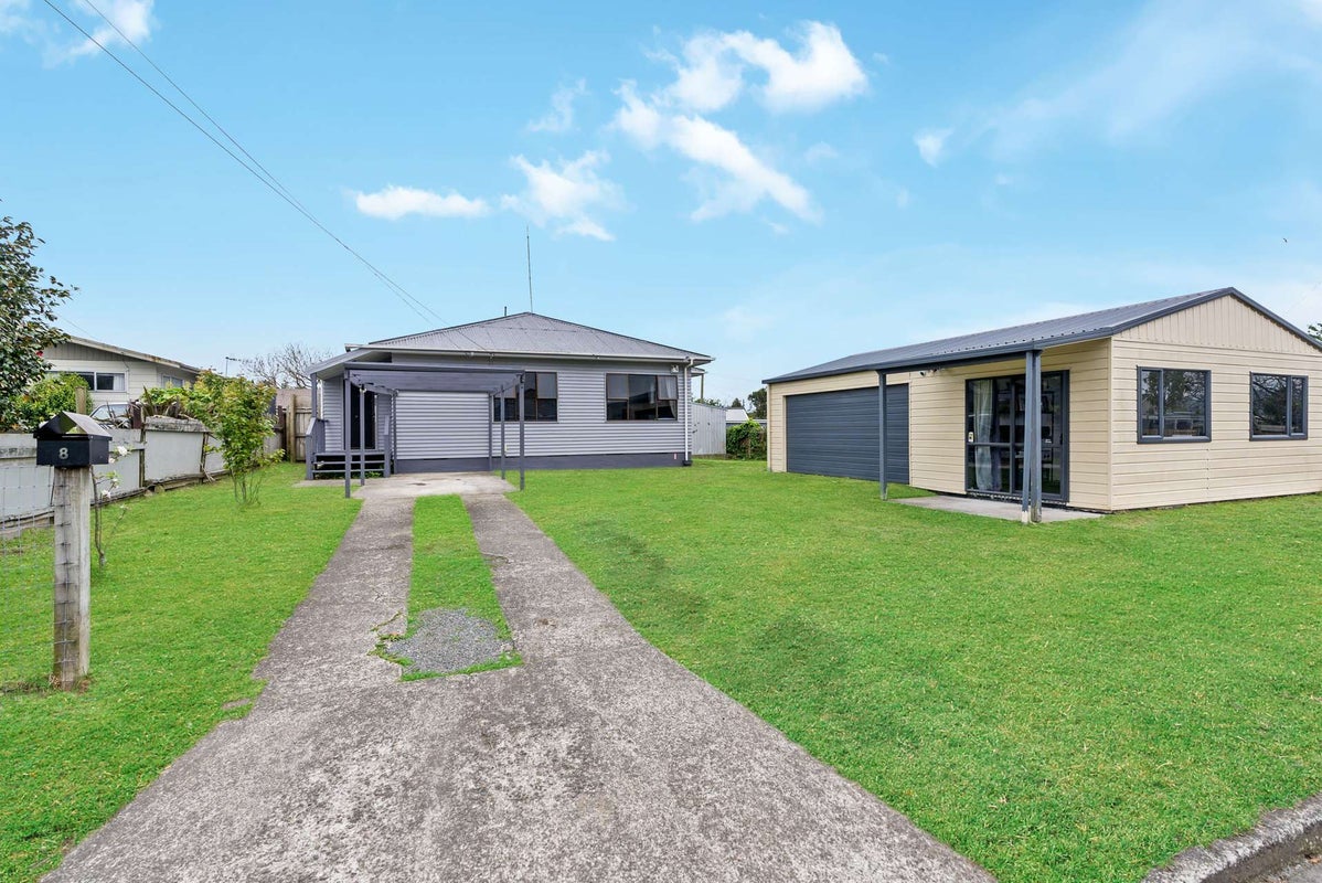 8 Murray Road, Fairy Springs, Rotorua - Carousel 1
