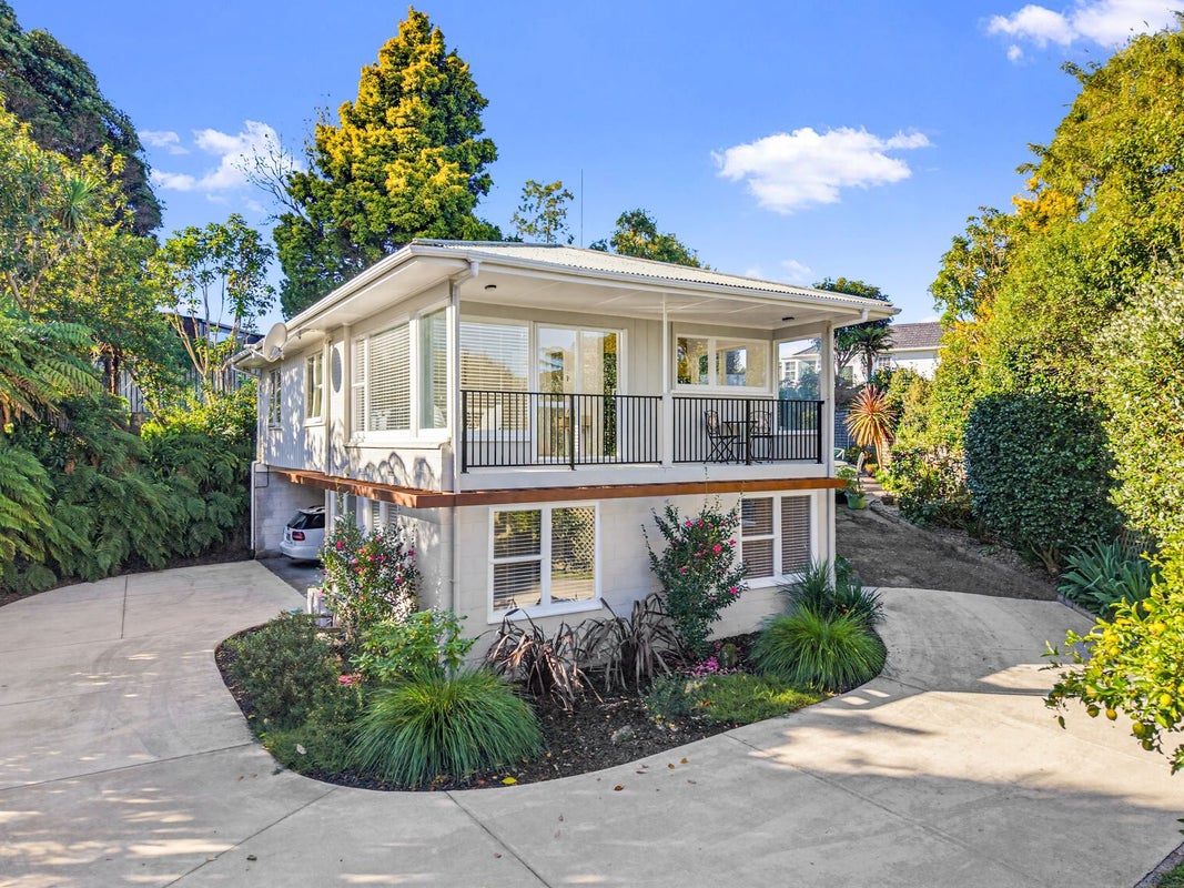 46B Grand Vue Road, Kawaha Point, Rotorua - Carousel 2