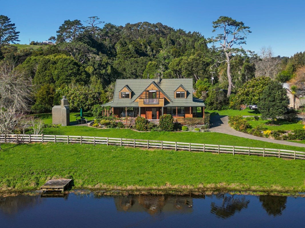 167 Blackbridge Road, Albany - Carousel 20