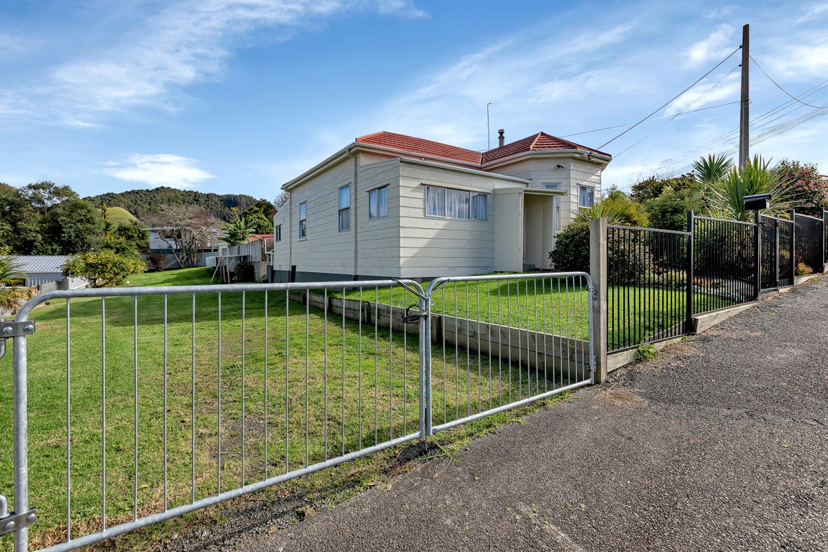 63 King ST, Kensington, Whangarei  - Carousel 1