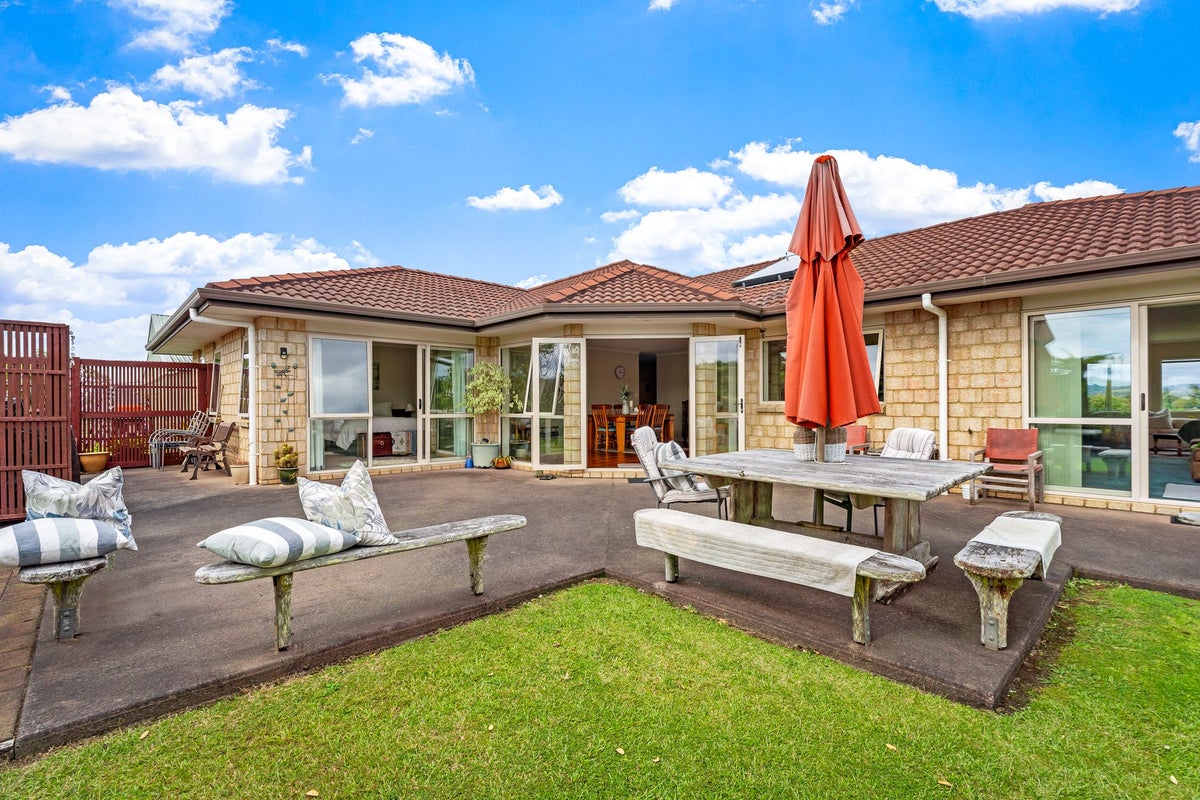 56 Viv Davie-Martin Drive, Warkworth, Warkworth - Carousel 1