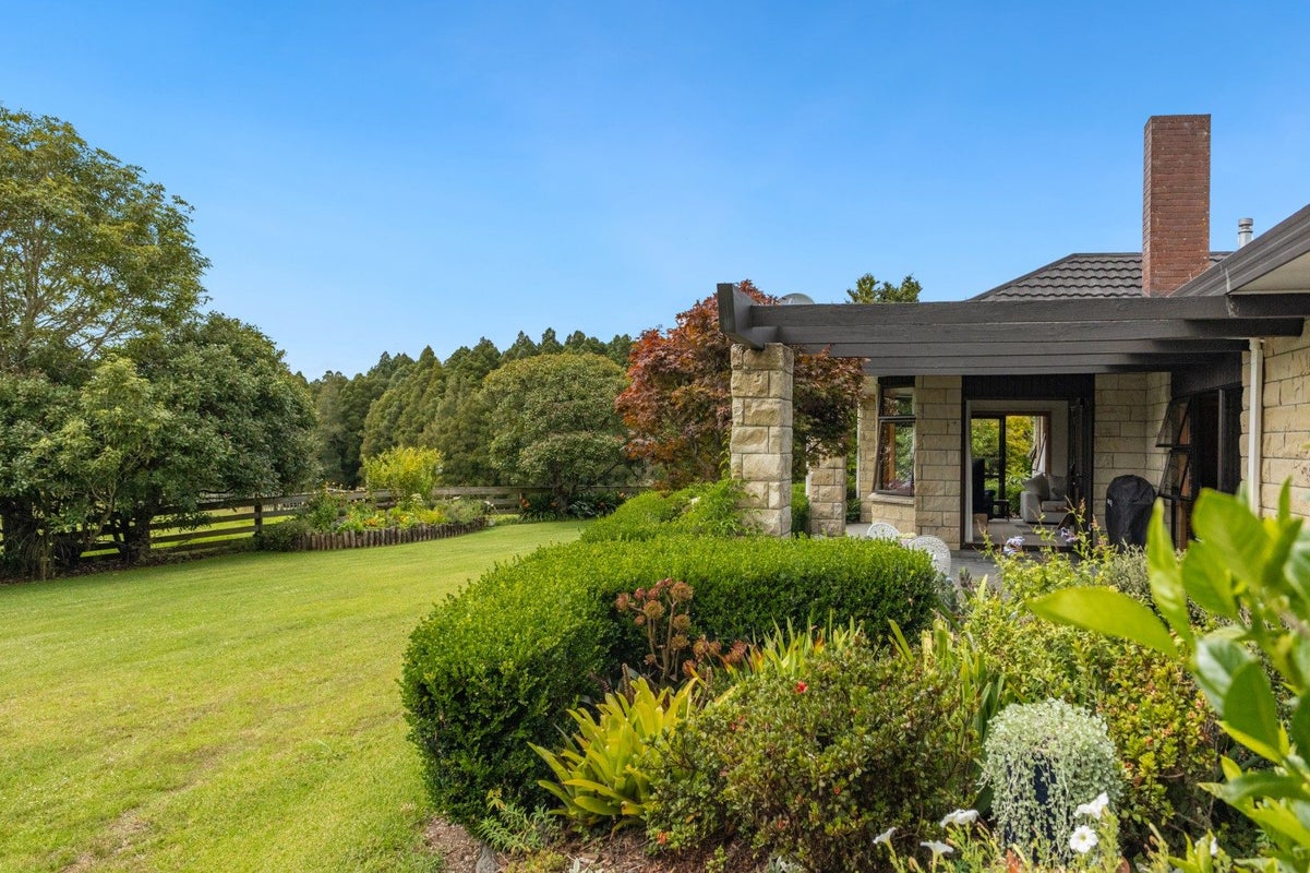 7144A State Highway 1, Pakaraka, Moerewa - Carousel 2