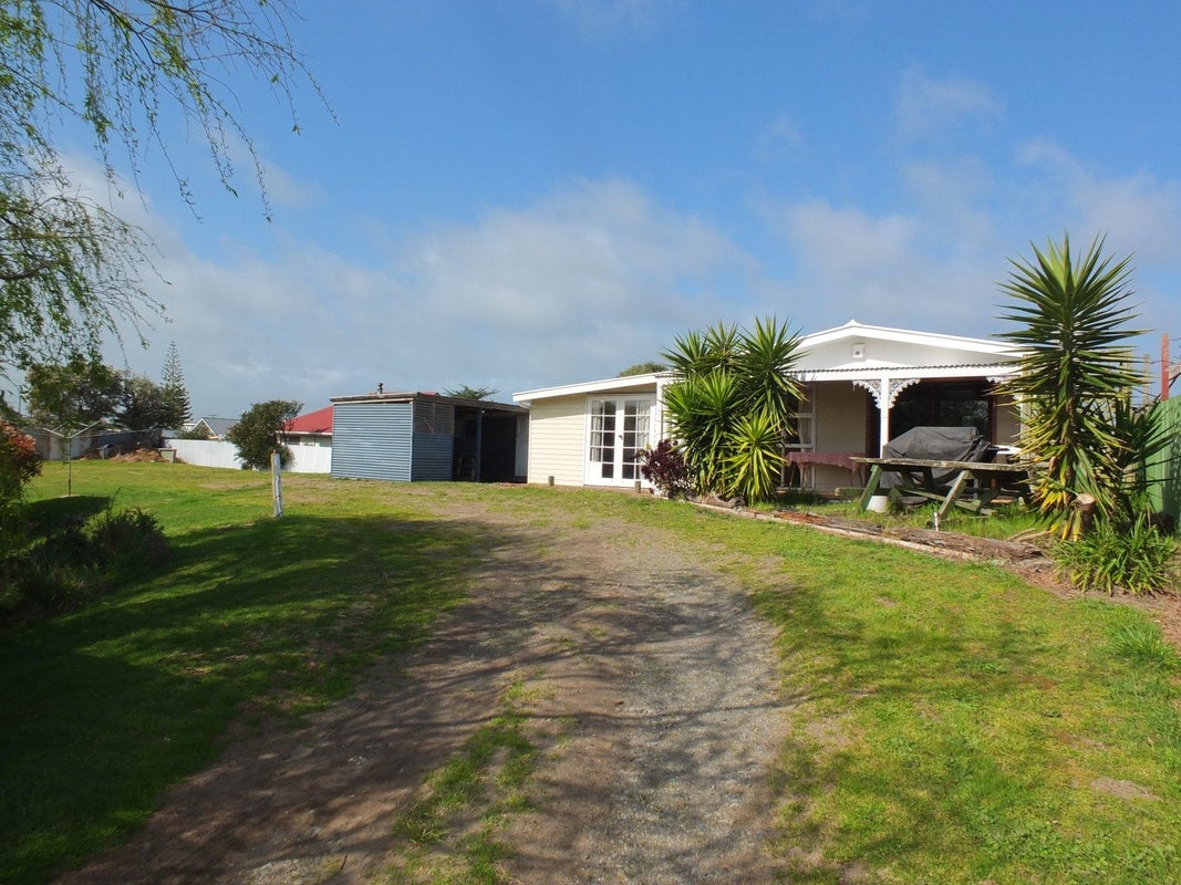 40A Seabury Avenue, Foxton Beach, Foxton - Carousel 2