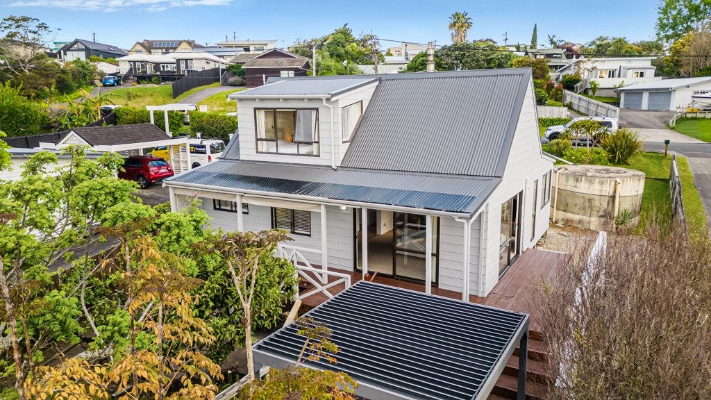 21A Walbrook Road, Manly, Whangaparaoa - Carousel 1