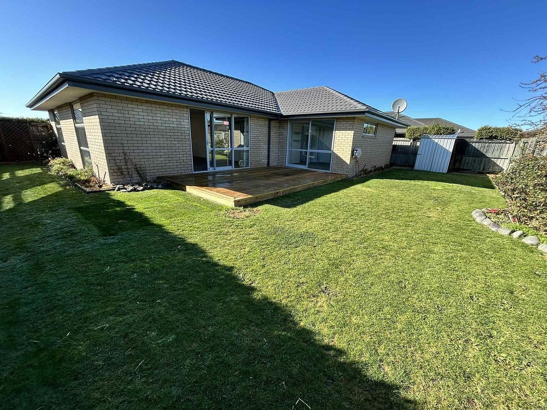 8 Ellesmere Street, Marshland, Christchurch - Carousel 17