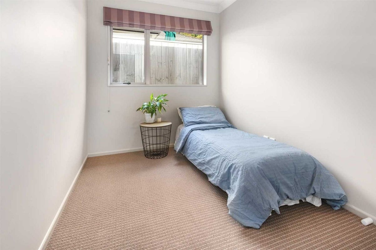 76 Staithes Drive North, Whitby, Porirua - Carousel 19