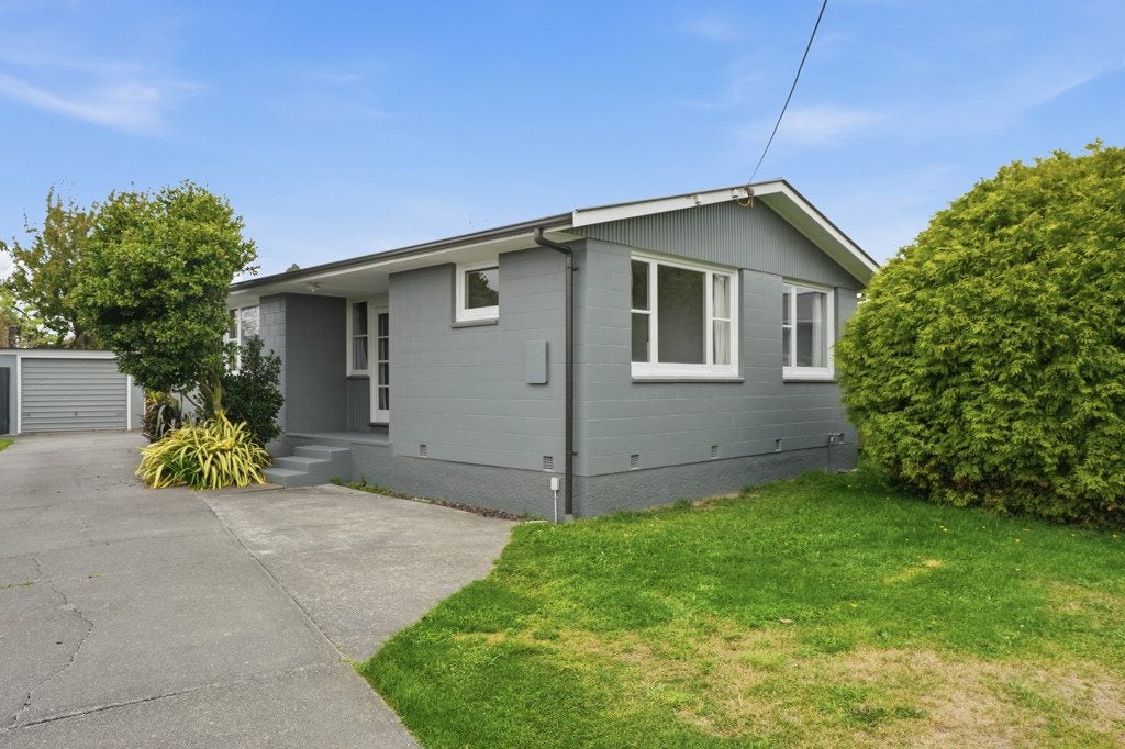 1/128 Foremans Road, Islington, Christchurch - Carousel 2