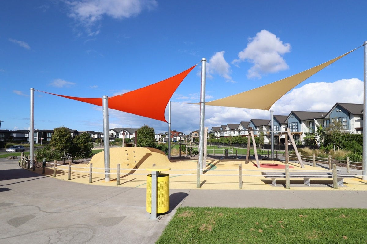 45 Observation Green, Hobsonville, Auckland - Carousel 2