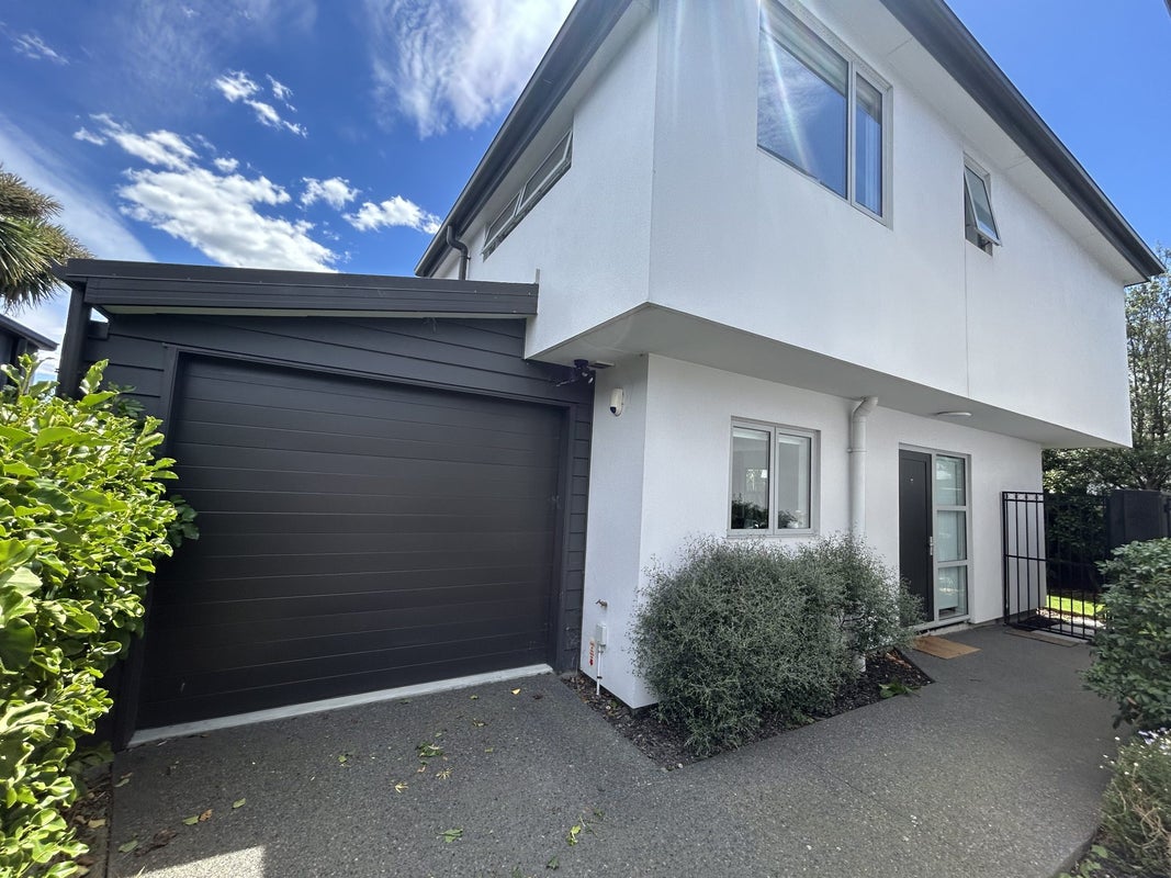 5/7 Bolton Avenue, Spreydon, Christchurch - Carousel 1