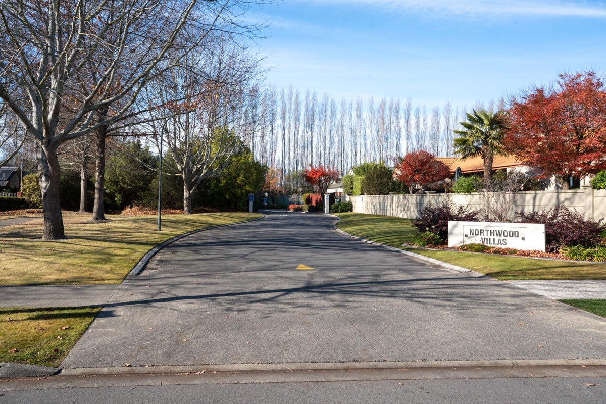 39 Northwood Villas, Northwood, Christchurch - Carousel 14