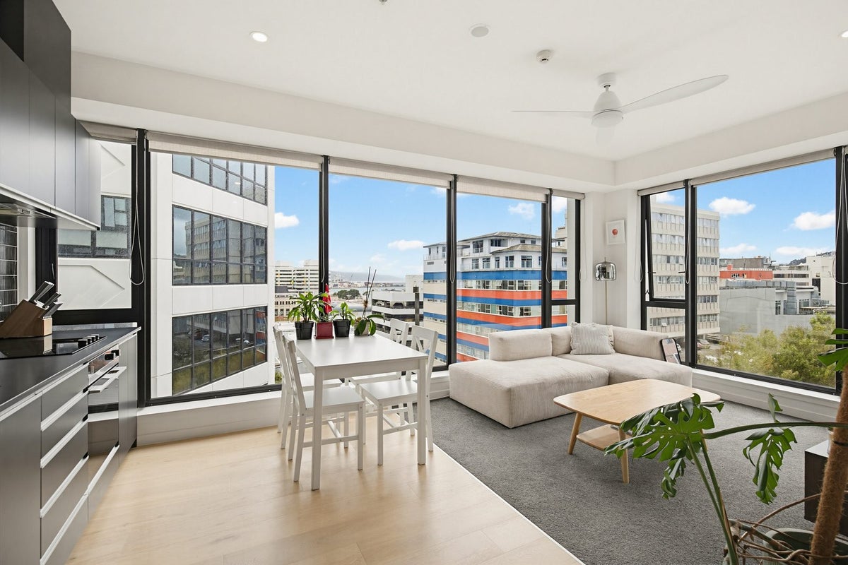 502/120 Victoria Street, Te Aro, Wellington - Carousel 1
