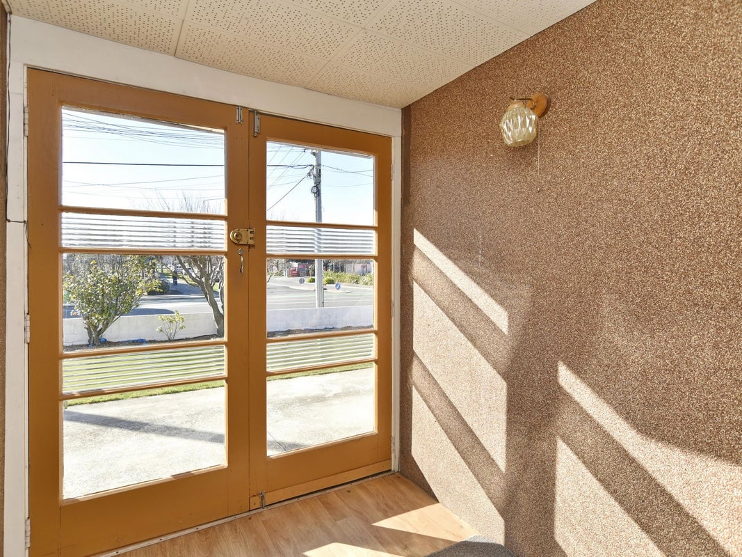 115 Wilsons Road South, Saint Martins, Christchurch - Carousel 2