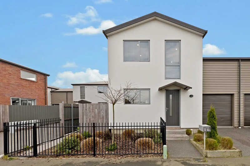 37A Ruskin Street, Addington, Christchurch - Carousel 1