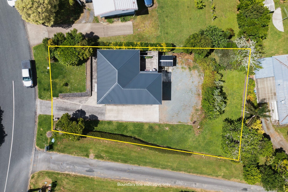 13 Ogle Crescent, Kamo, Whangarei - Carousel 21