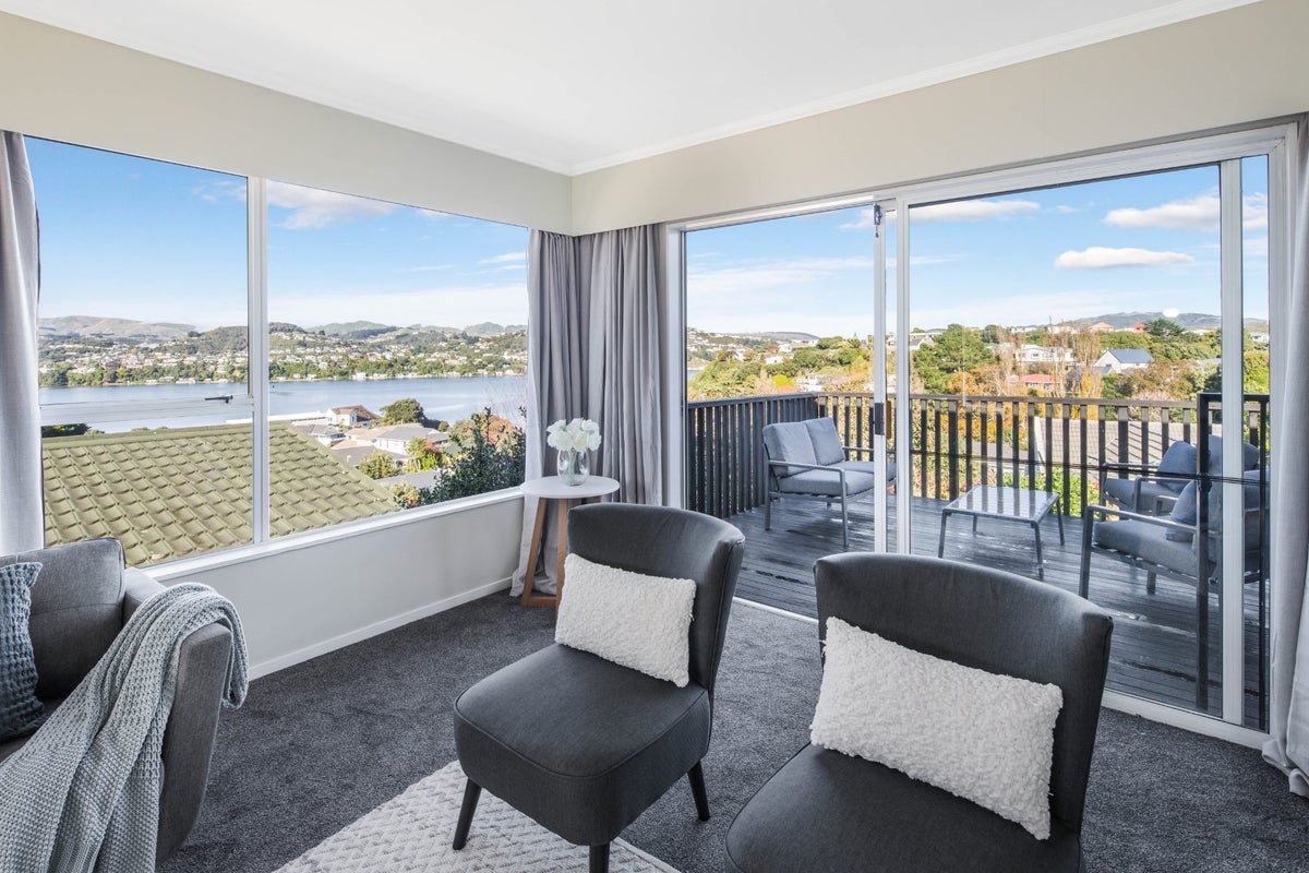 46 Truro Road, Camborne, Porirua - Carousel 2