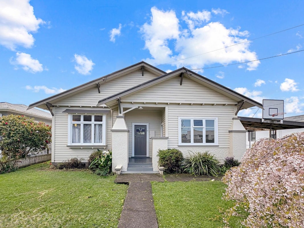 13 Kawakawa Street, Whanganui East, Whanganui - Carousel 2