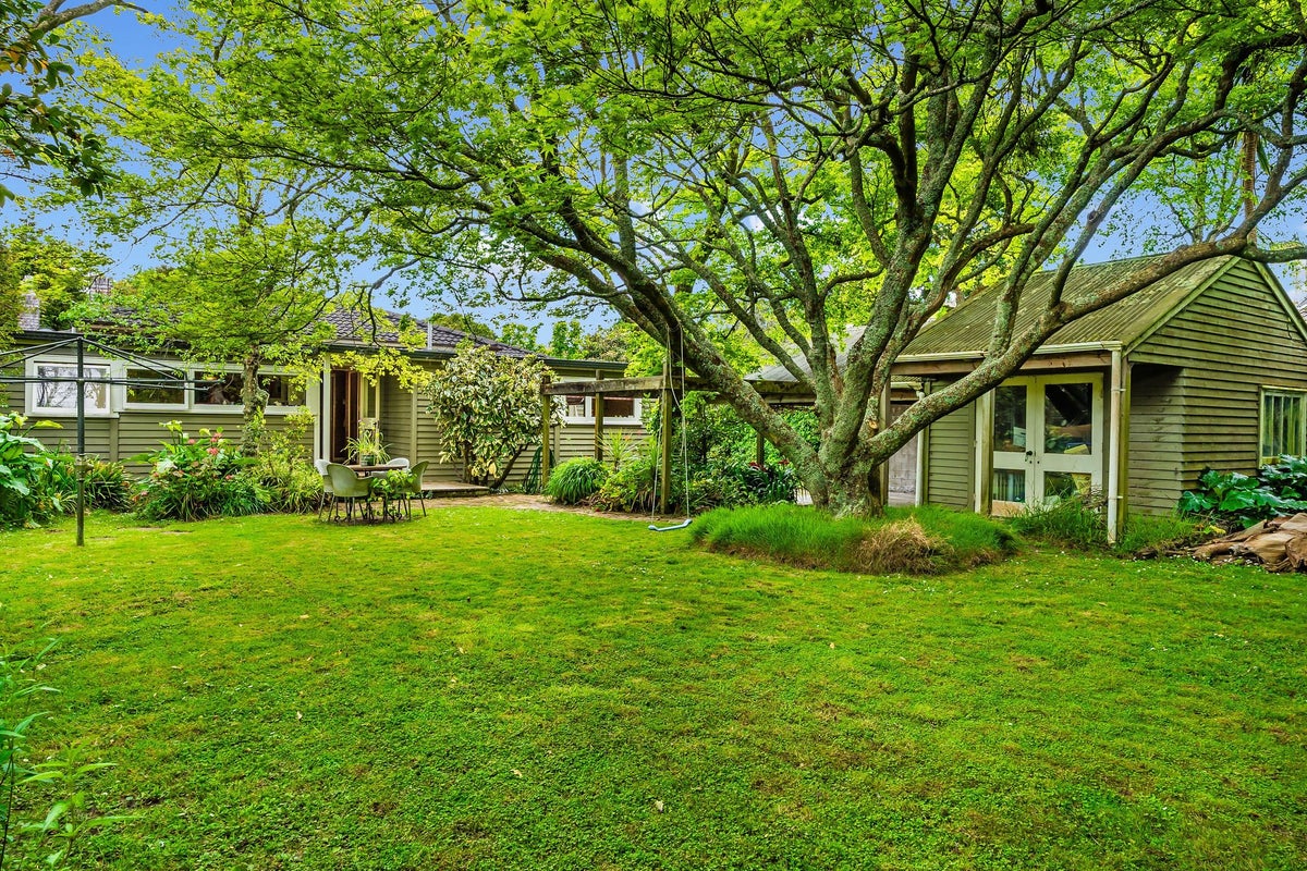 21 Rangitoto Avenue, Remuera, Auckland - Carousel 2