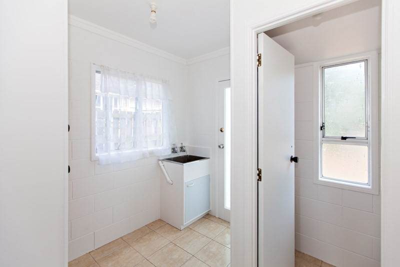 1/13 Campbell Road, One Tree Hill, Auckland - Carousel 11