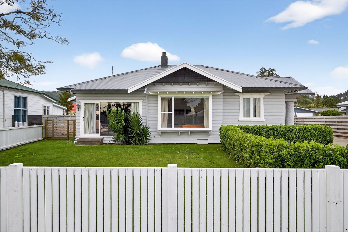 161 Stout Street, Mangapapa, Gisborne - Carousel 2