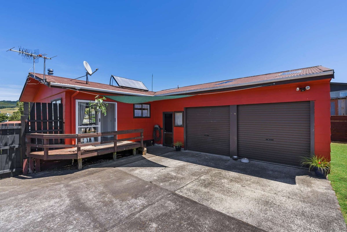 95 Homedale Street, Pukehangi, Rotorua - Carousel 1