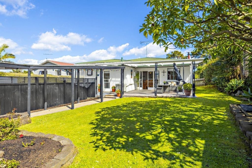 50 Claude Road, Hillpark, Auckland - Carousel 1