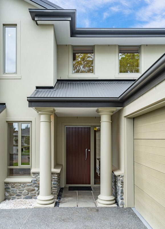 16 Brookfield Drive, Northwood, Christchurch - Carousel 2