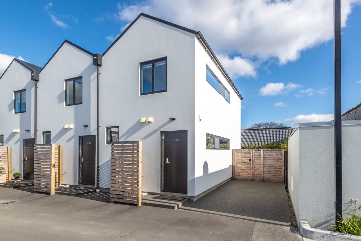 1/140 Leinster Road, Merivale, Christchurch - Carousel 1